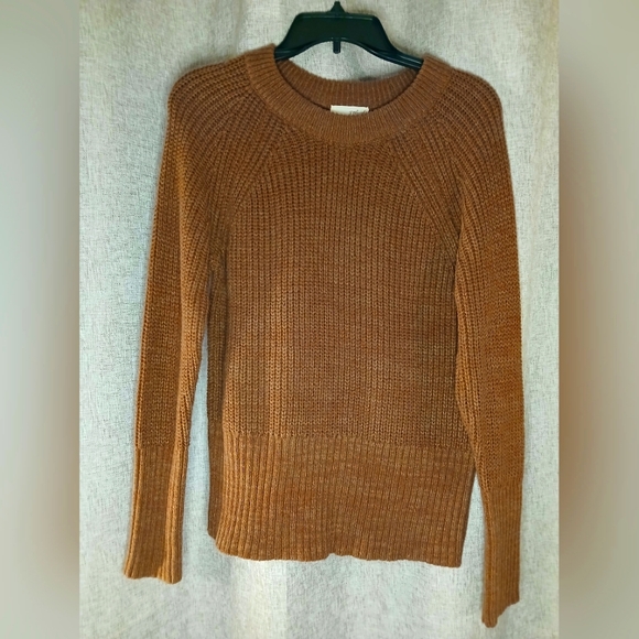 Universal Thread Sweaters - UNIVERSAL THREADS WOMEN'S SIZE SMALL BROWN SWEATER